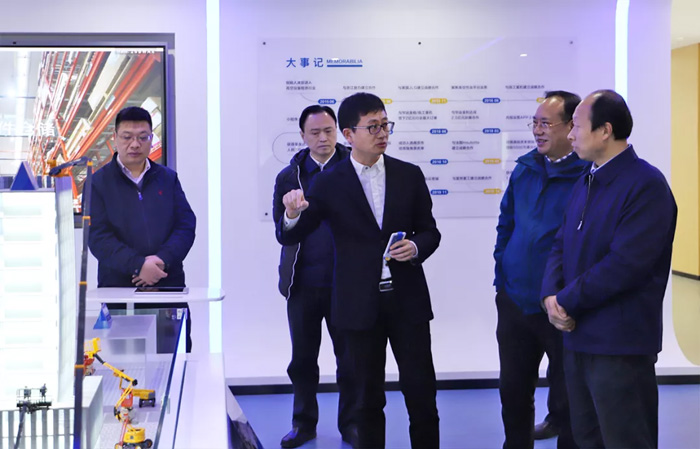 江苏省发改委副主任林康调研五大联赛在线平台发展情况-2.jpg
